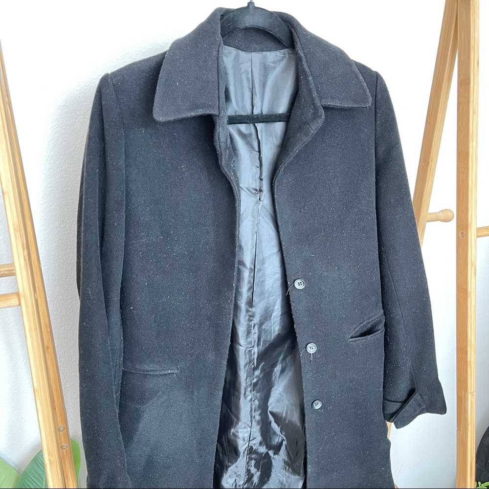 Black button down coat - Picture 3 of 4